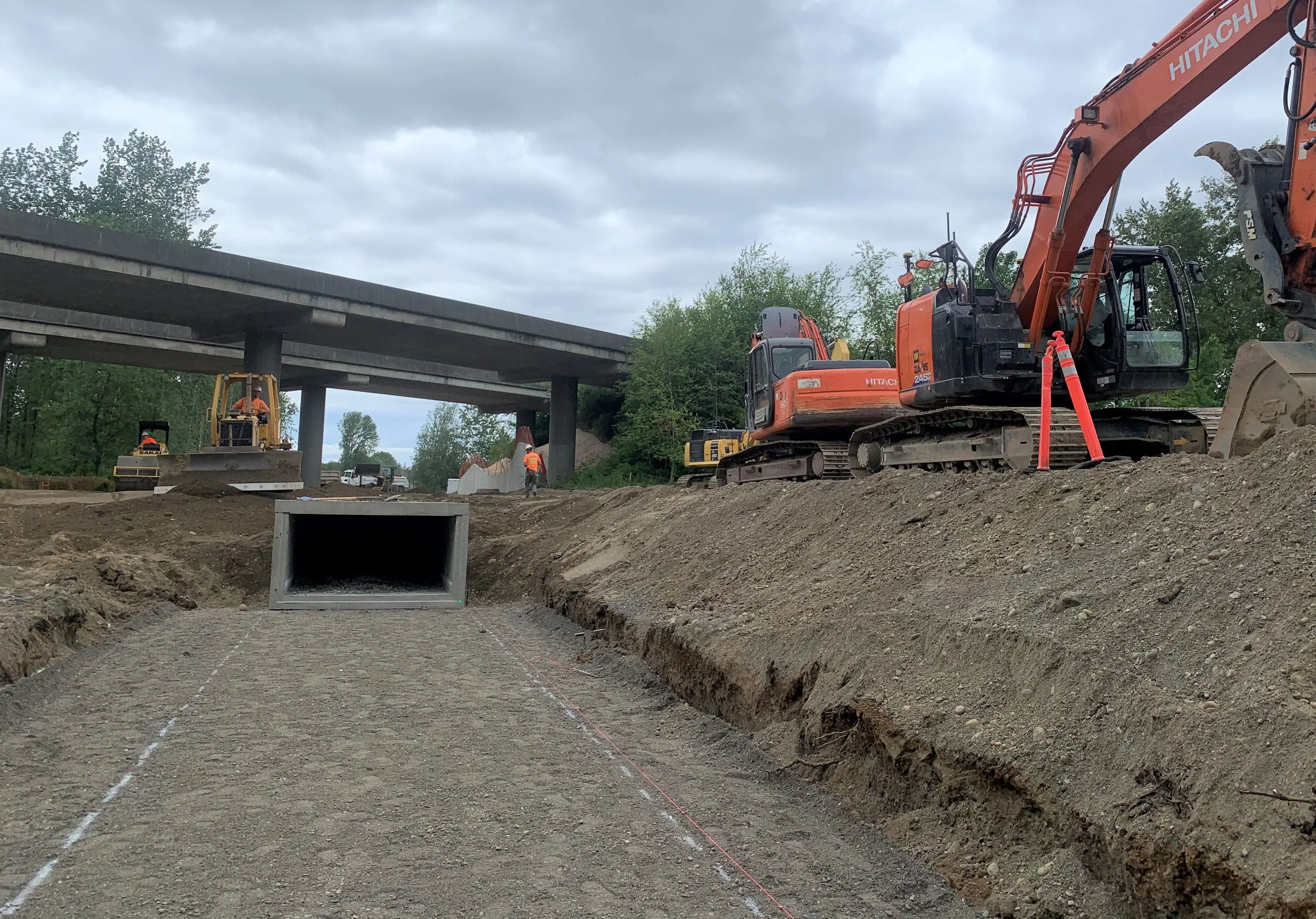 Orchard connector concrete tunnel