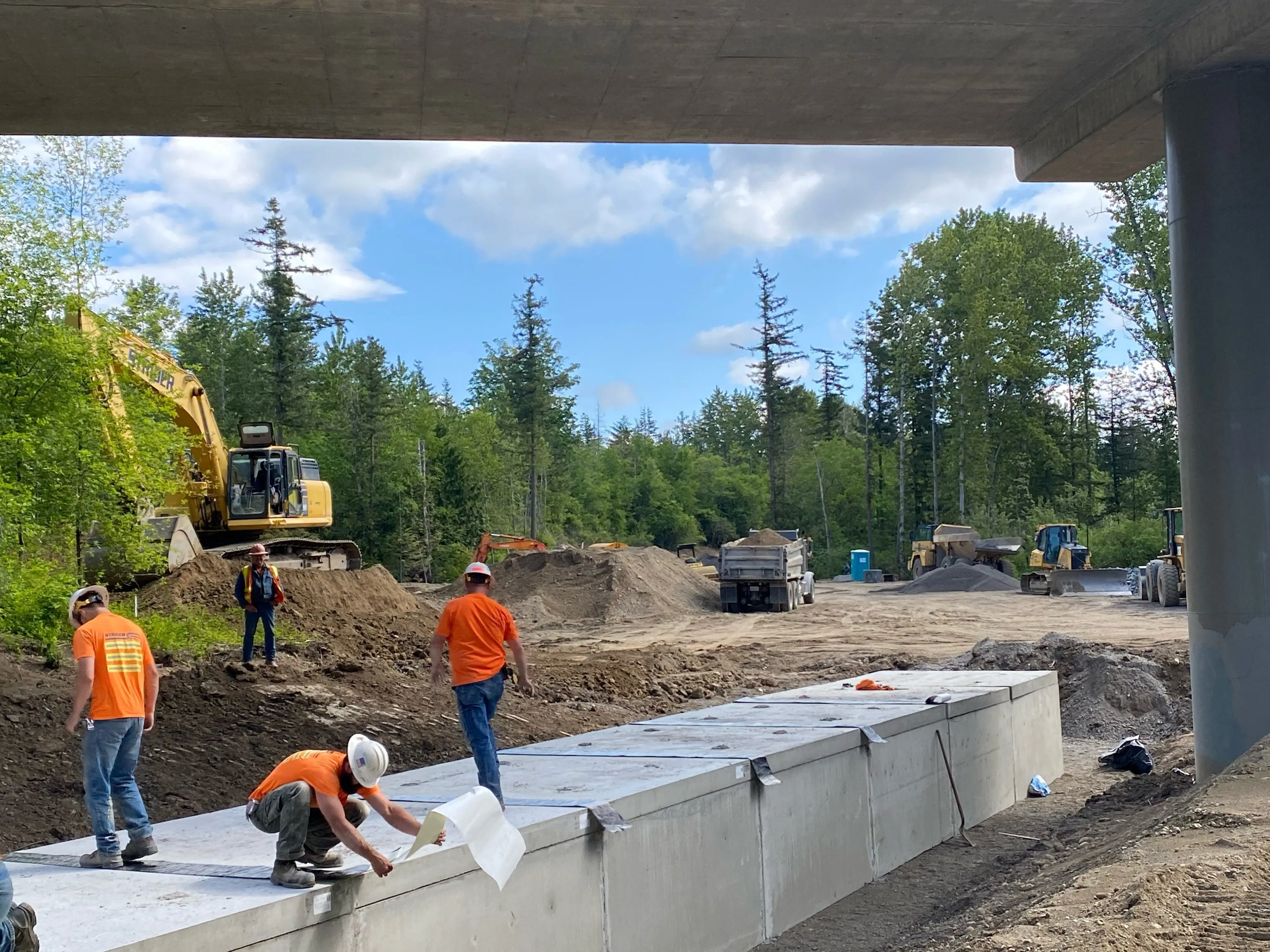 Orchard connector concrete tunnel