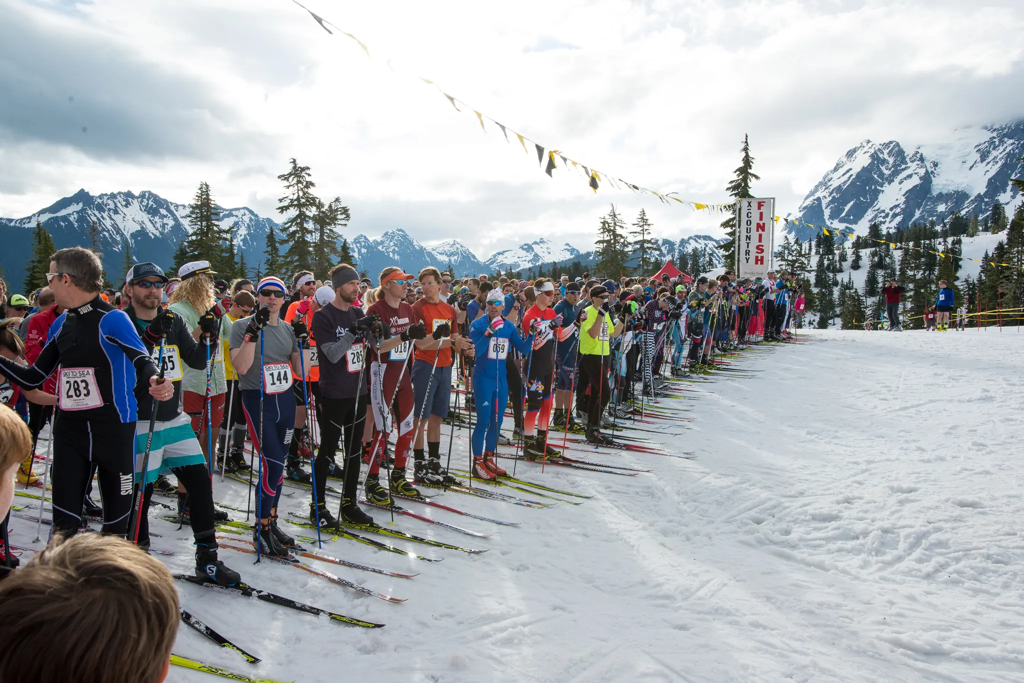 Skiers lined up getting ready to start the Ski to Sea race.