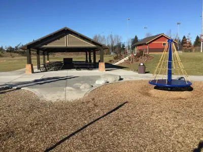 squalicum creek park shelter