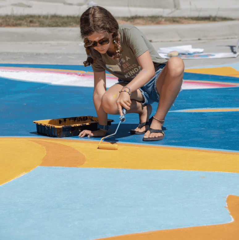 Painting Lynn and North Street Mural