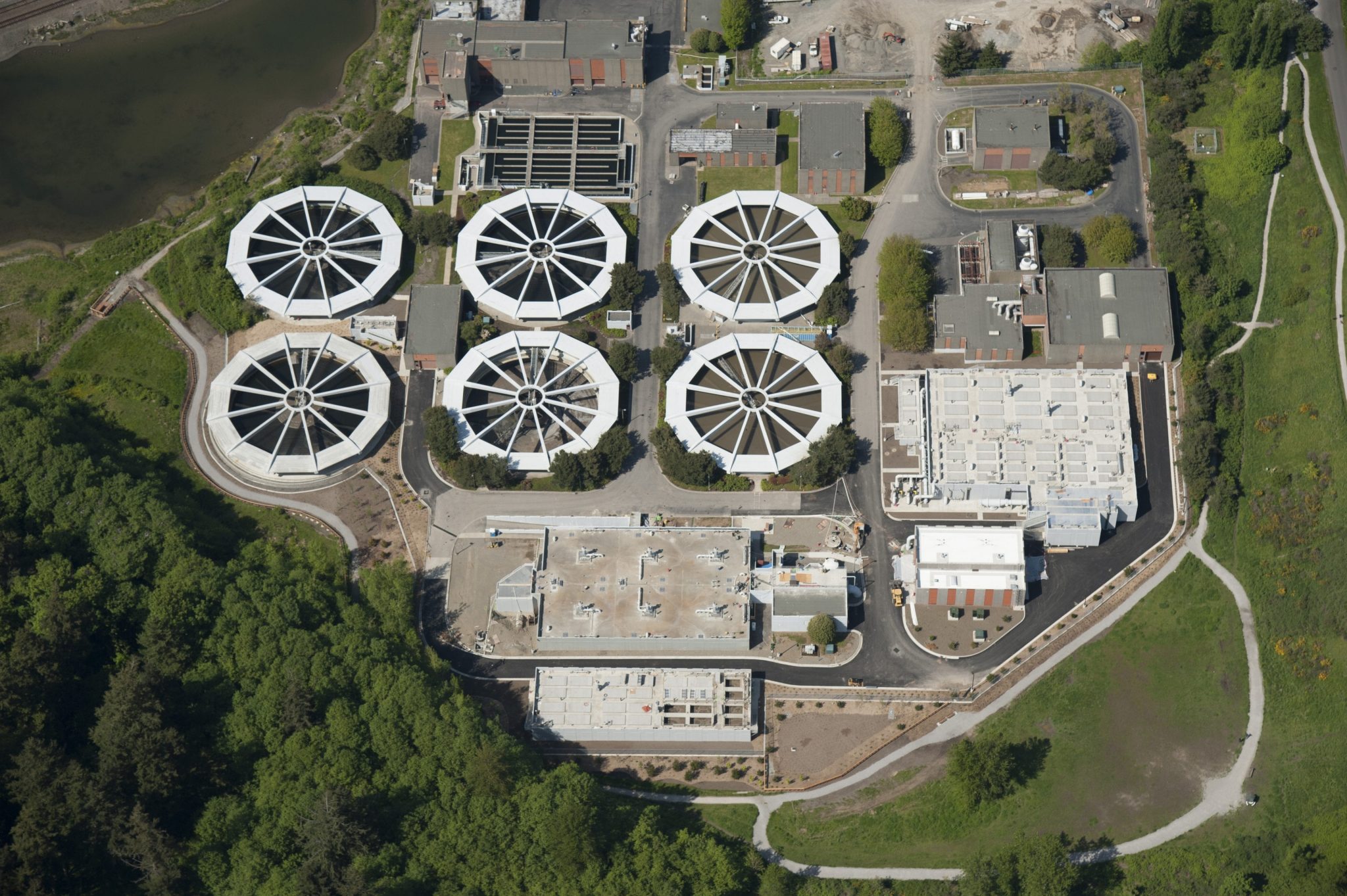 Wastewater treatment plant in emergency operations City